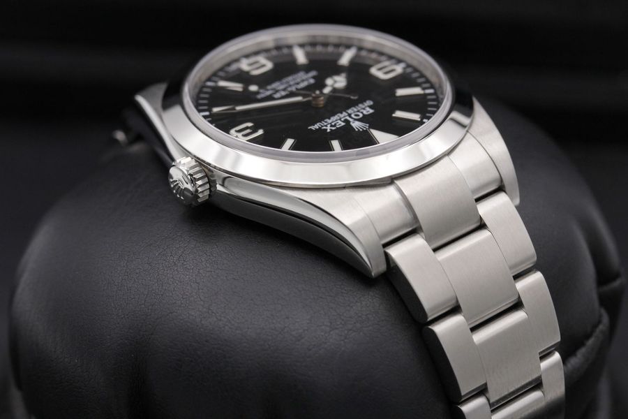 Rolex Explorer 214270